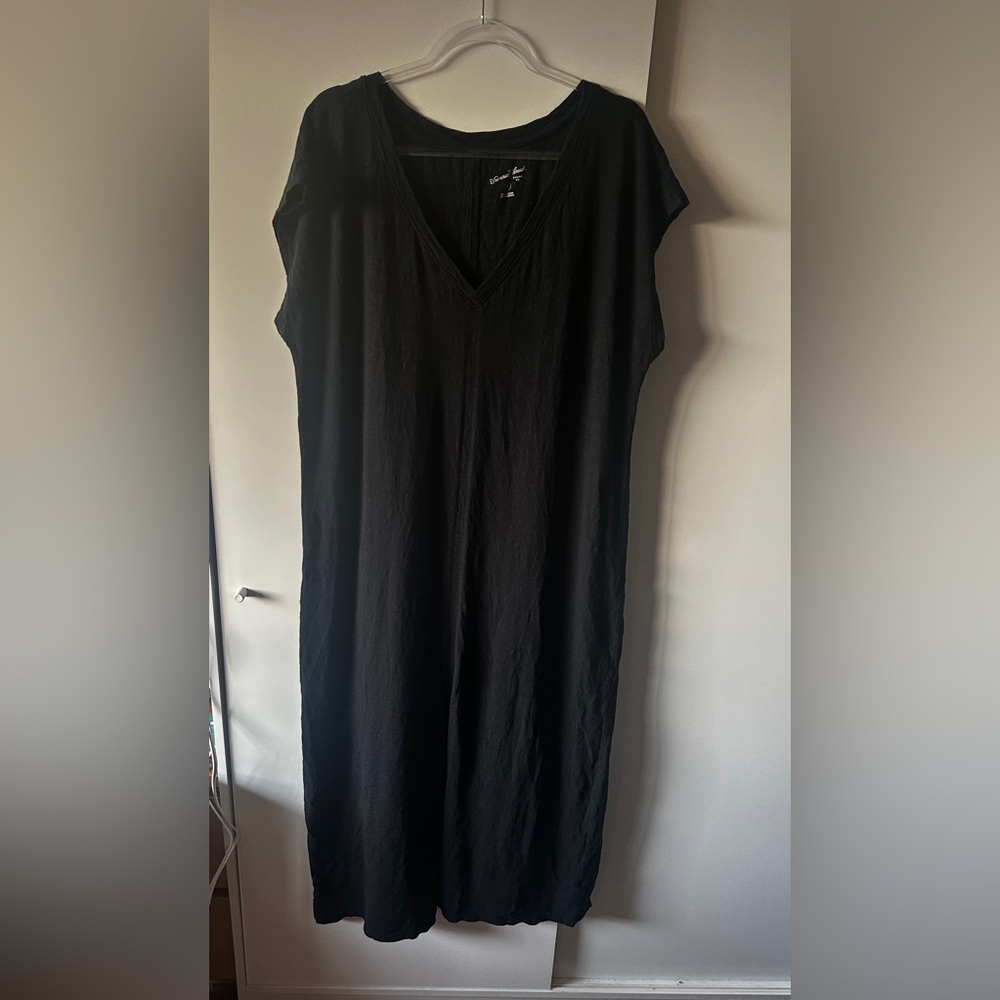 Universal Thread Charcoal Sleeveless V-Neck Dress